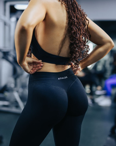 Aura Seamless Top - Crna